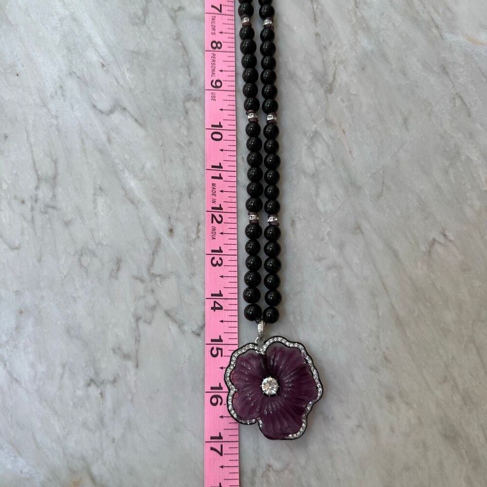 Kenneth Jay Lane vintage Floral Pendant Necklace Signed Black Beads purple - Picture 8 of 11